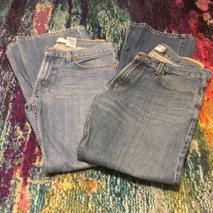 LEVIS low rise bootcut men’s jeans size 33 x 32 (2 pairs)